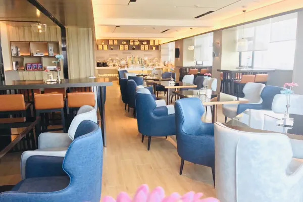 Наньнин: Echarm Hotel Nanning Jiangbin Park River view