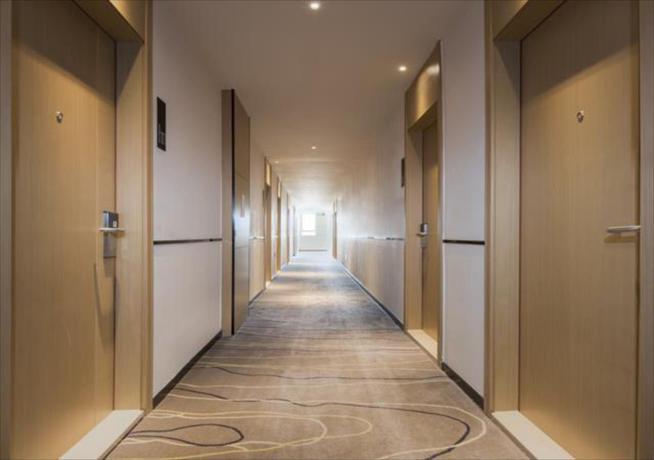 Хойчжоу: City Comfort Inn Huizhou Huabianling Square