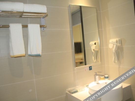 Циньчжоу: City Comfort Inn Qinzhou South Bus Station