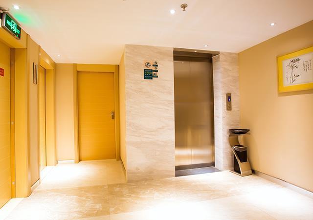 Хэчжоу: City Comfort Inn Hezhou High Speed Railway Station