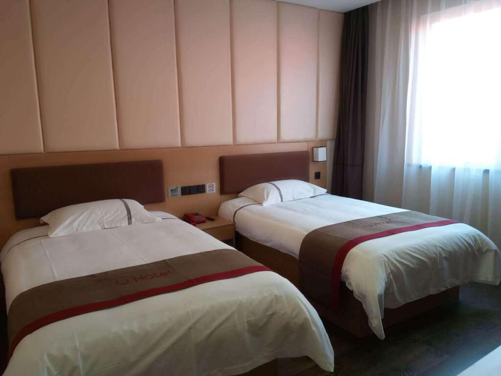 Лоян: Thank Inn Plus Hotel Henan Luoyang Xinan Luoxin Industrial Cluster