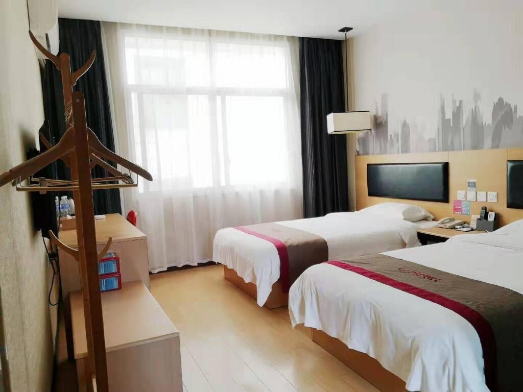 Хэншуй: Thank Inn Plus Hotel Jiangxi Ganzhou Chongyi County Donald Duck Shop