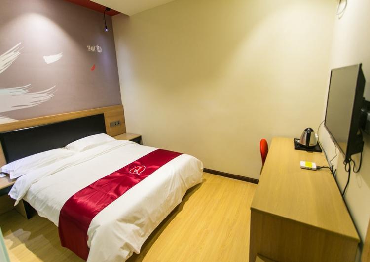 Дежоу: Thank Inn Plus Hotel Dezhou Qihe Sunshine Plaza