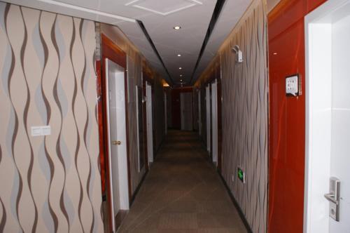 Тайчжоу: Thank Inn Plus Hotel Taizhou Dainan Tuanjie Road