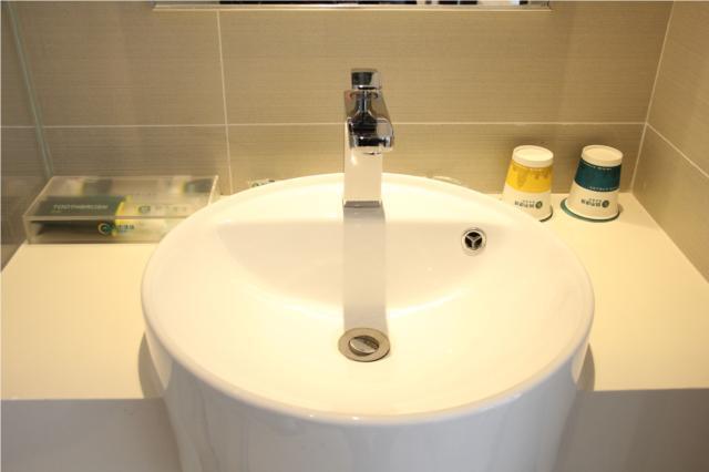 Синьсян: City Comfort Inn Xinxiang Pingyuan Road Laodong Zhong Street
