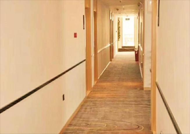 carousel image 1