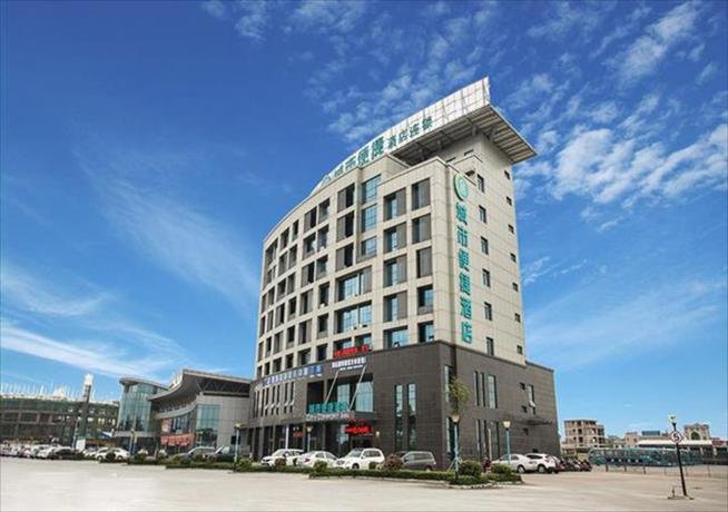 Циньчжоу: City Comfort Inn Qizhou New Bus Terminal