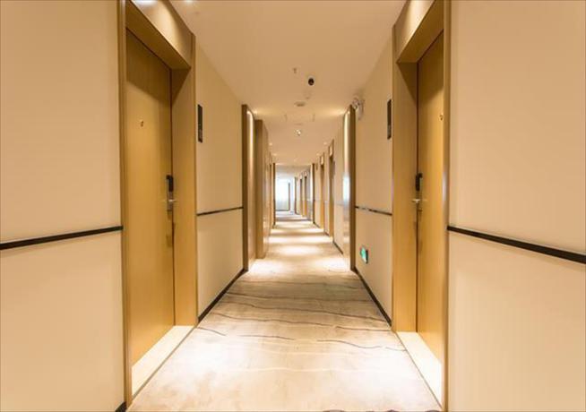 Циньчжоу: City Comfort Inn Qizhou New Bus Terminal