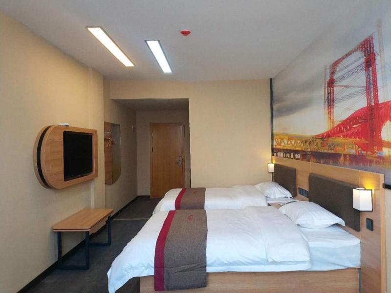 Жичжао: Thank Inn Plus Hotel Chengyang South Road  Hospital of Chinese Traditional Medicine