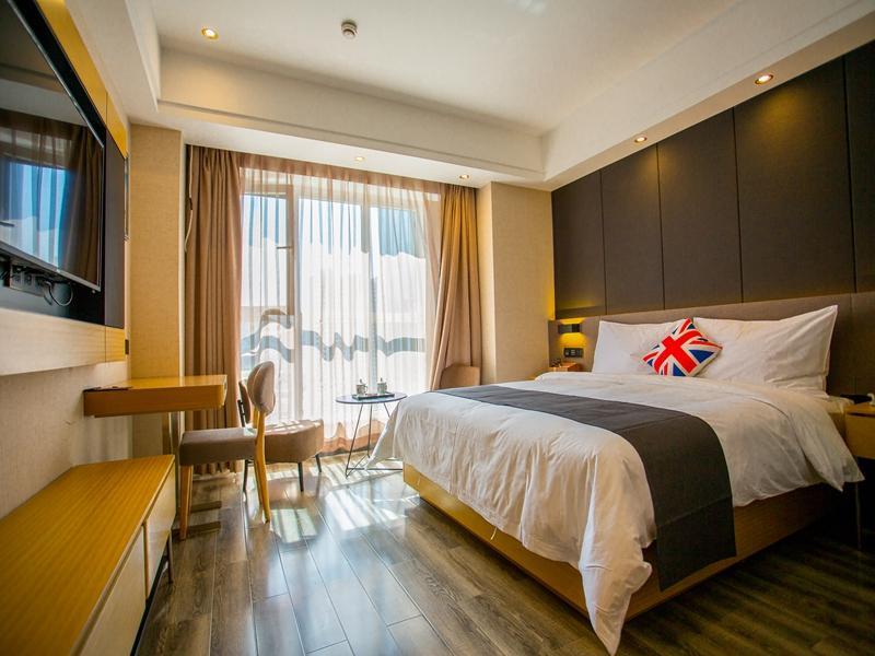 Синин: Thank Inn Plus Hotel Qinghai Xining West City District Wanda Gold Street