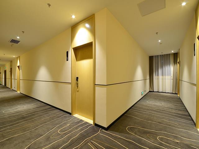 Ичан: City Comfort Inn Yichang Changjiang Market