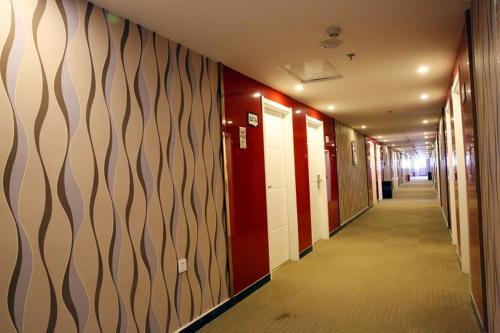 Хандань: Thank Inn Hotel Hebei Handan Guantao Zhuxian Road