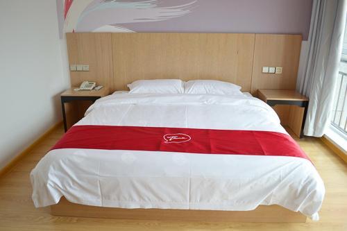 Чжанцзякоу: Thank Inn Hotel Hebei Zhangjiakou Zhangbei County Tianbao New City