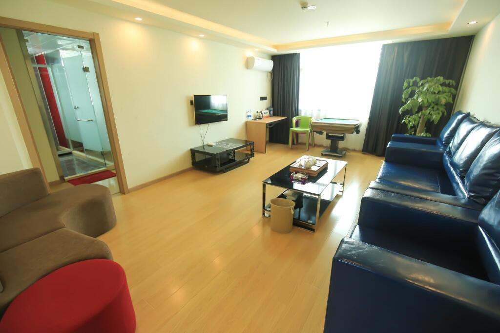 Шаньвэй: Thank Inn Hotel Guangdong Shanwei Haifeng County Second Ring Southeast Bridge