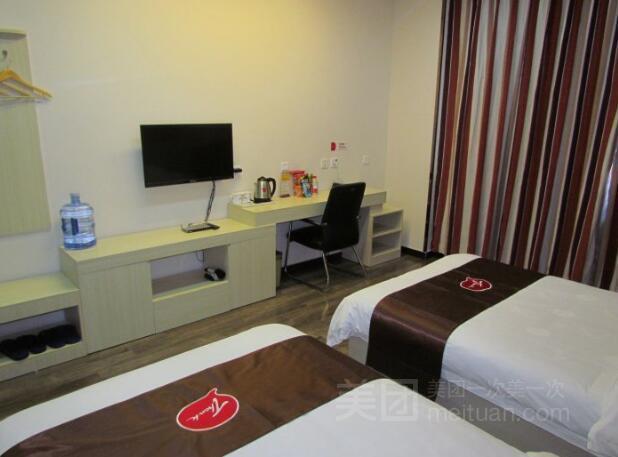 Хандань: Thank Inn Hotel Hebei Xingtai Shaheweisan Road Expressway Intersection