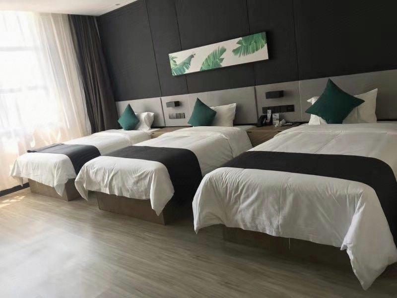 Сяньян: UP and IN Hotel Shanxi Xianyanggan County Wanlian Jiaju