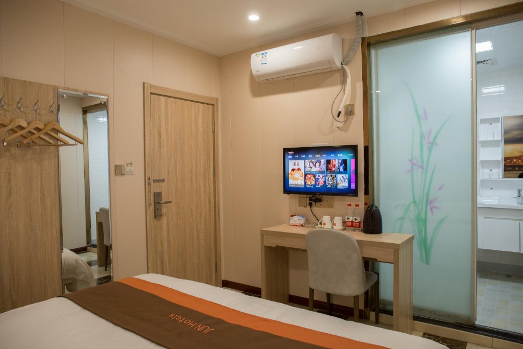 Нанкин: Jun Hotel Jiangsu Nanjing Jiangning District Zhushan Road