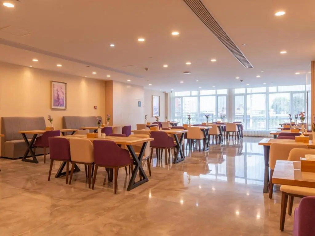Хецзе: Lavande Hotels· Heze University Road