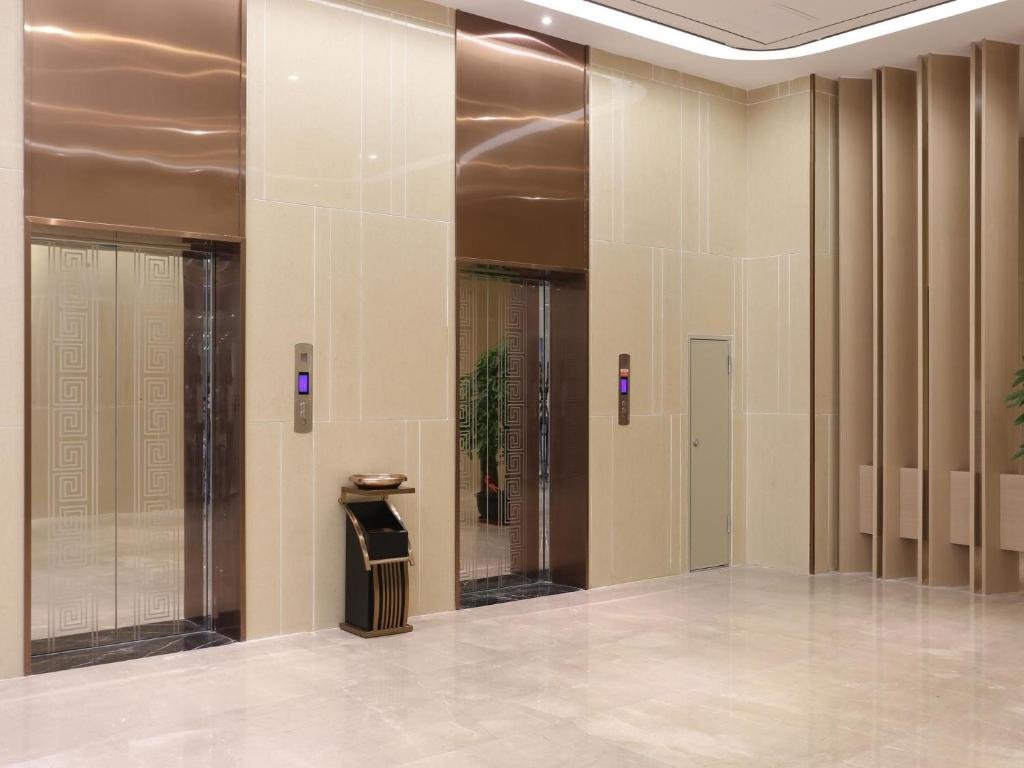 Дунгуань: Lavande Hotels· Dongguan Liaobu Center