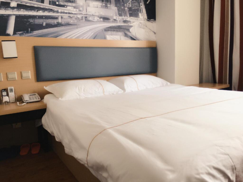 Вэйфан: Jun Hotel Shandong Huaifang Qingzhou City Yunmeng Mountain Scenie Gucheng