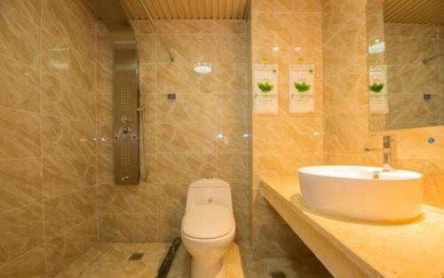 Яань: Thank Inn Hotel Sichuan Ya'an Hanyuan County Jiuxiang Bus Station