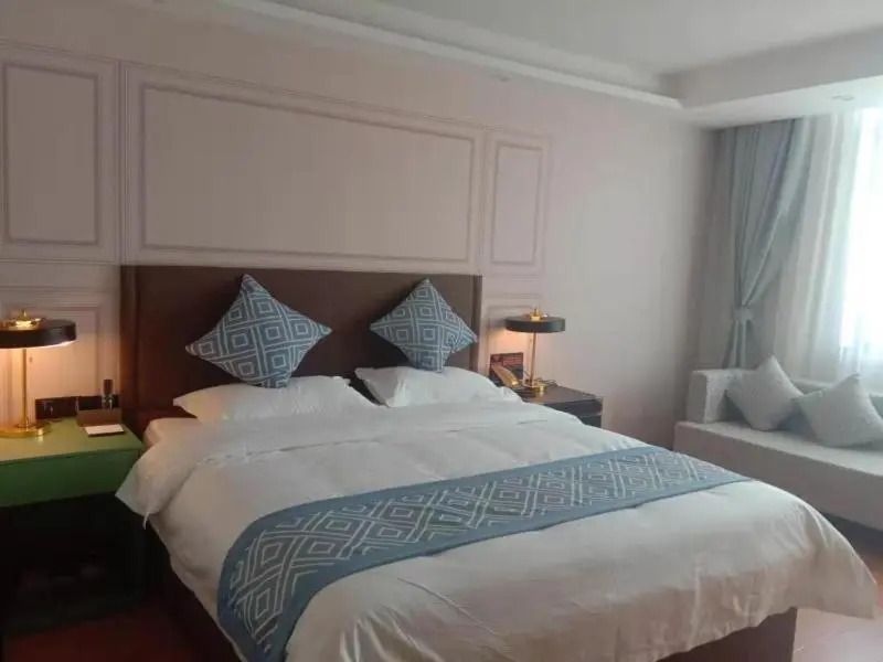 Фуян: GEM Hotel Fuyang Linquan County Guangming Nan Road