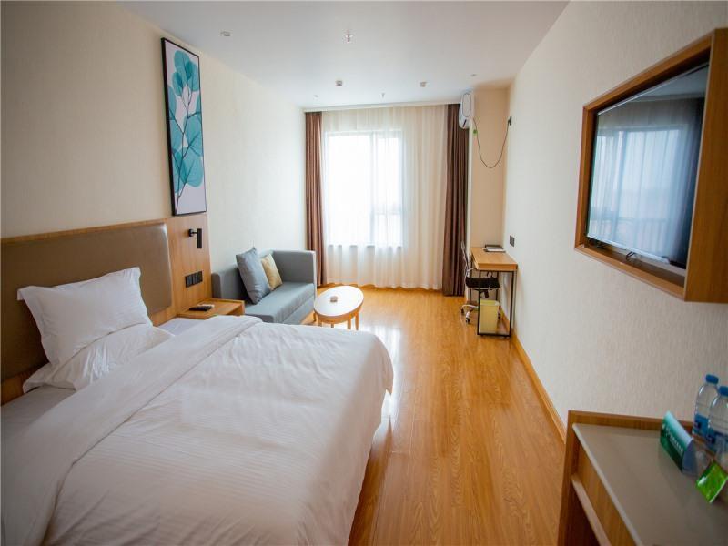 Циньчжоу: GreenTree Inn Qinzhou East Railway Station