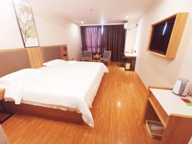 Циньчжоу: GreenTree Inn Qinzhou East Railway Station