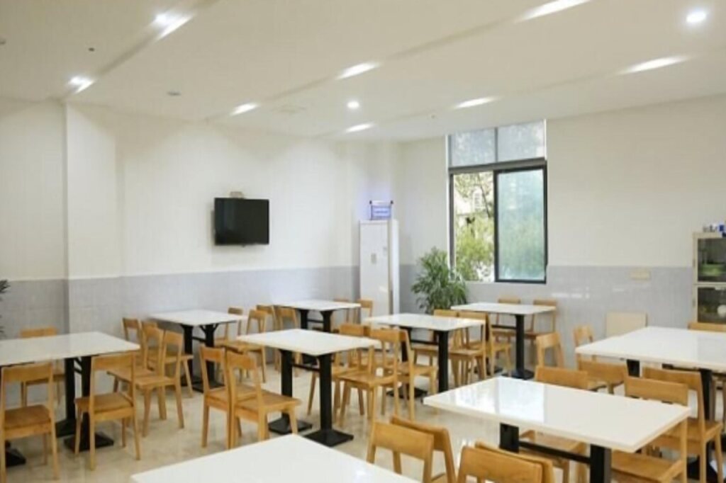 Шанграо: GreenTree Inn Shangrao Yueliangwan Automobile City