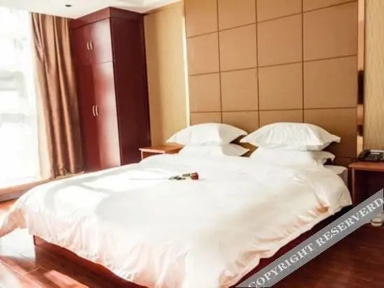 Линьи: GreenTree Alliance Hotel Linyi Bus Station
