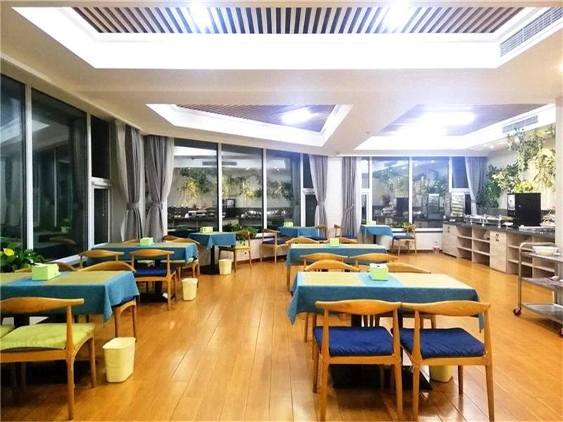 Синтай: GreenTree Inn Xingtai Julu County Fengqing Road