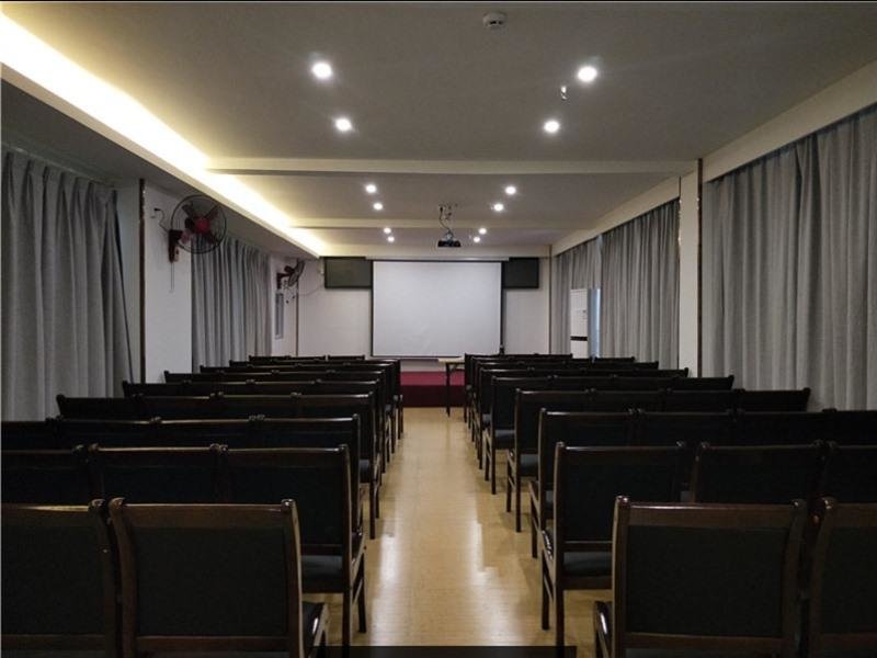 Йиян: GreenTree Inn Yiyang Anhua County Anhua Grand Theatre
