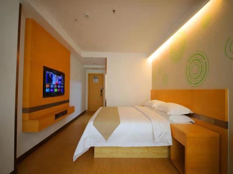 Хандань: GreenTree Inn Wu'an City Plaza