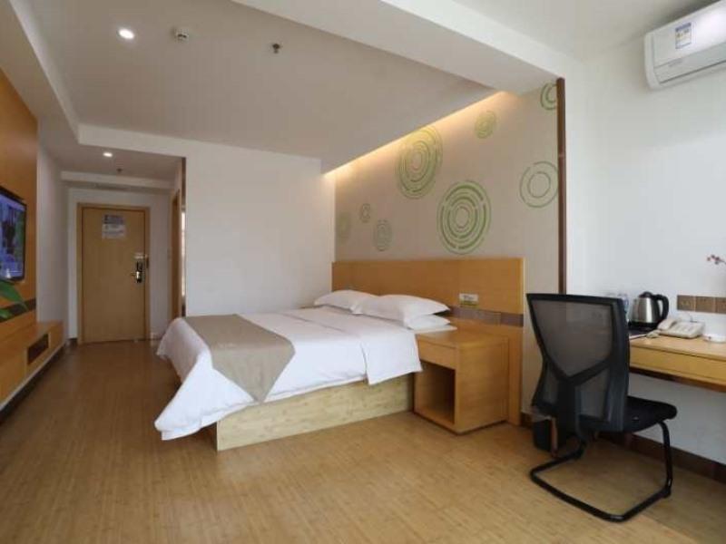 Хандань: GreenTree Inn Wu'an City Plaza