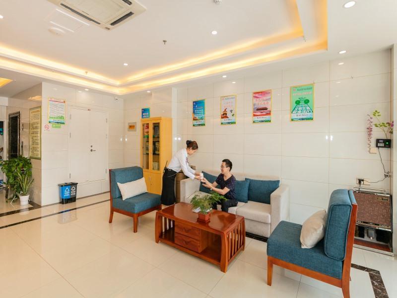 Цзинин: GreenTree Inn Qufu High Speed Railway Station