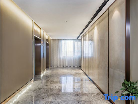 Чэнду: Lavande Hotel Chengdou Qingbai River Phoenix Lake