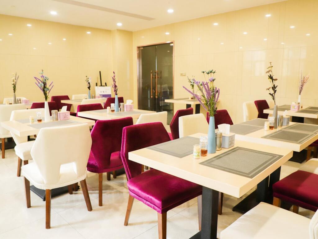 Хецзе: Lavande Hotels Heze Dingtao