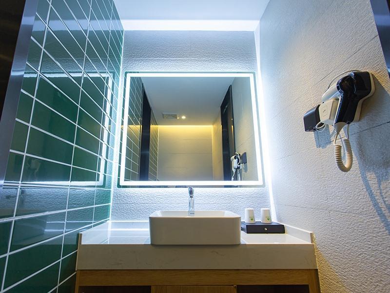 Фуян: GreetTree Inn Jieshou Renmin Road Guozhen Plaza