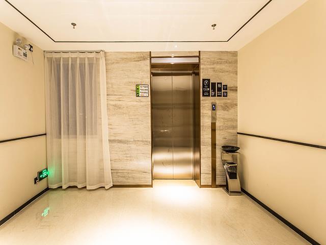 Хэчжоу: City Comfort Inn Hezhou Zhongshan Bus Terminal