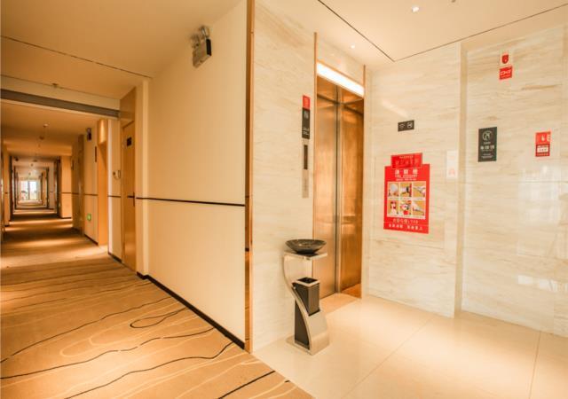 Чжанцзякоу: City Comfort Inn Zhangjiakou North Collage
