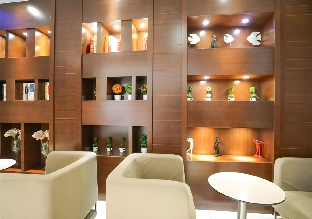 Ухань: City Comfort Inn Wuhan High Speed Railway Station