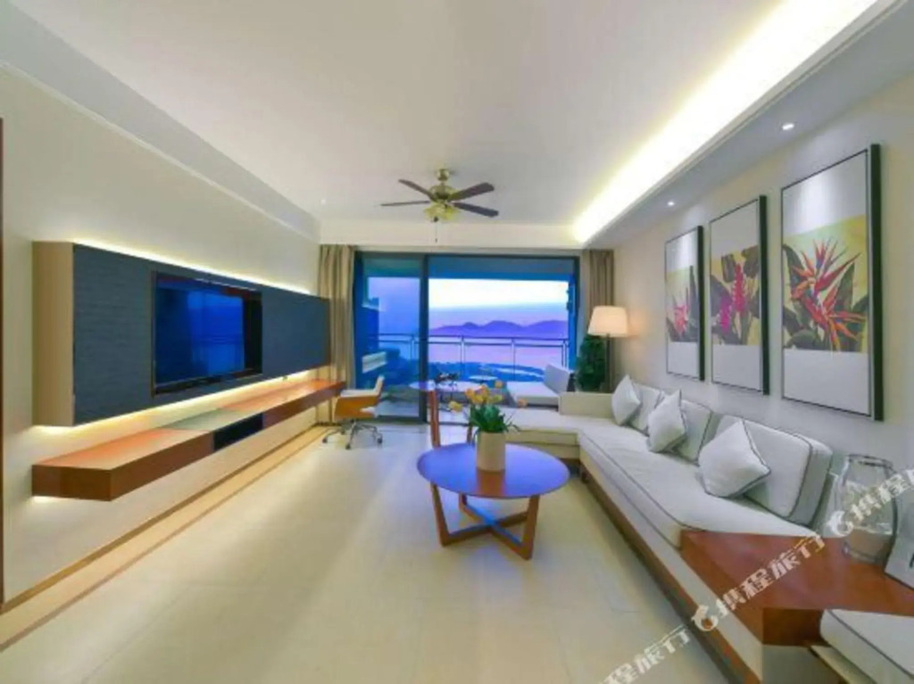 carousel image 5