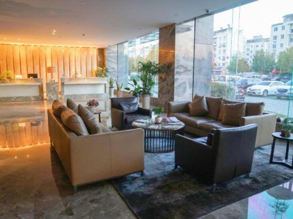Яньтай: Meiya International Apartment