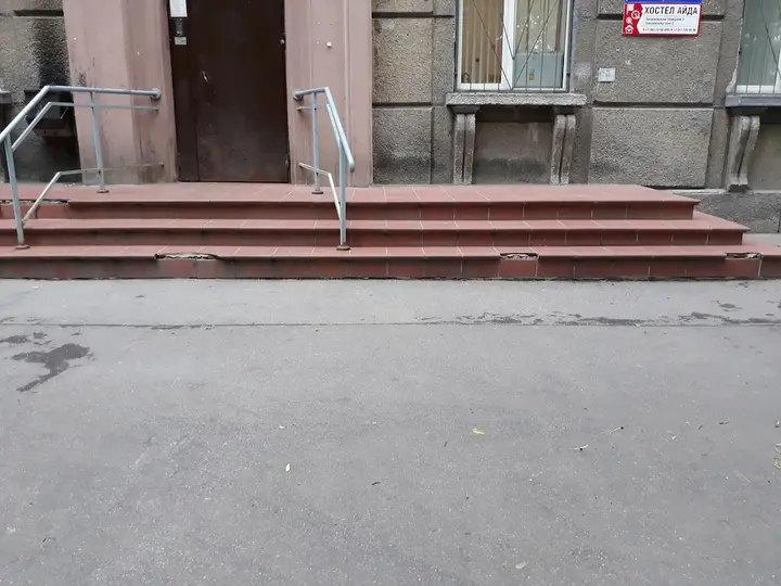Санкт-Петербург: Хостелы Let's Go Here