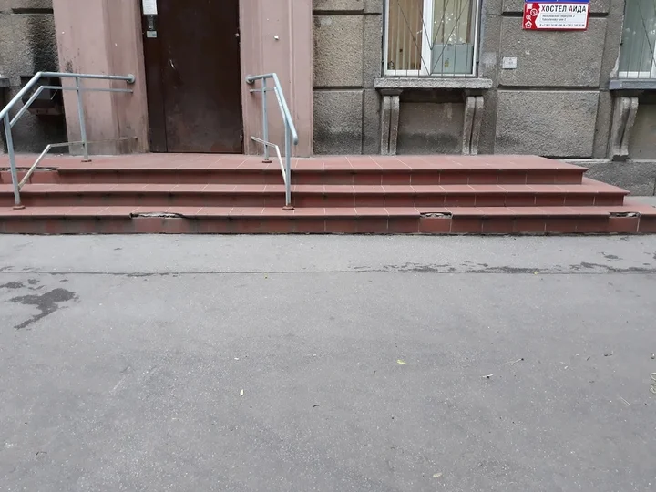 Санкт-Петербург: Хостелы Let's Go Here
