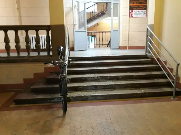 Санкт-Петербург: Хостелы Let's Go Here
