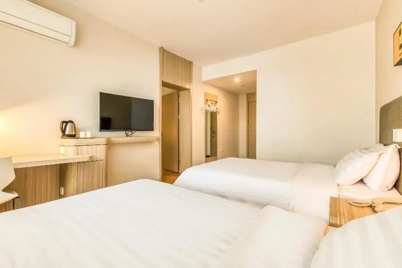 Ханчжоу: Hanting Hotel Hangzhou Xiaoshan South Railway Station