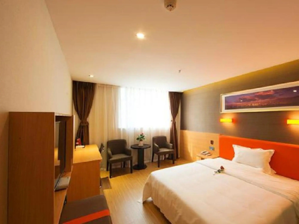 Чунцин: 7 Days Premium Hotel Chongqing Yangjiaping Pedestr