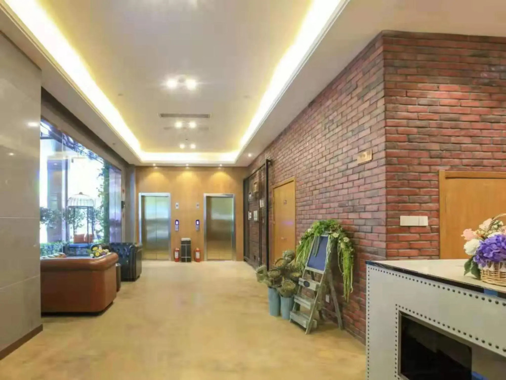 Тайчжоу: James Joyce Coffetel Taizhou Jiangyan Bus Terminal