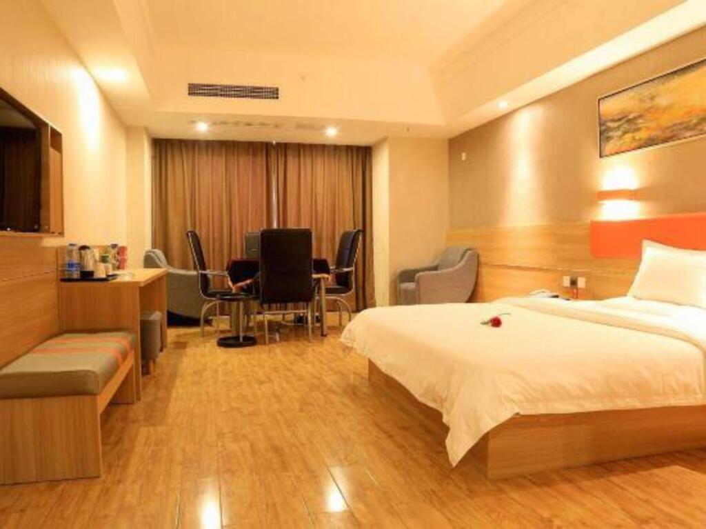 Neijiang: Pai Hotel Neijiang Wanda Plaza